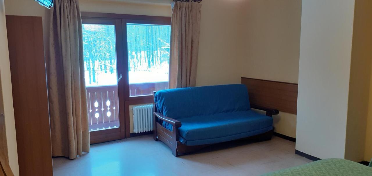 Hotel Cristallo Macugnaga Bagian luar foto